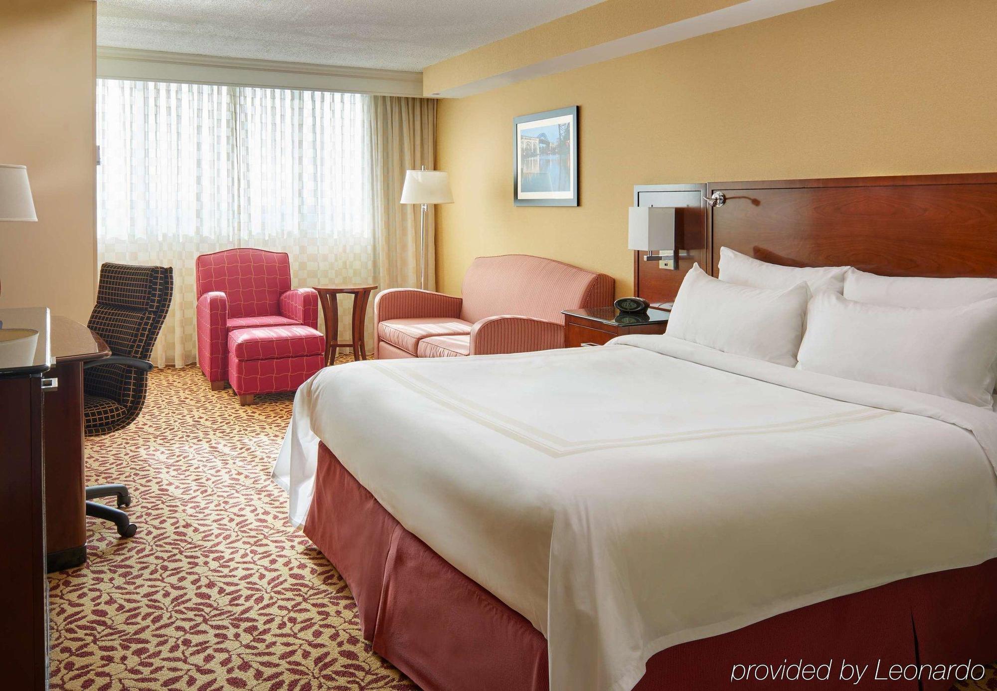Wyndham Cleveland Airport Ξενοδοχείο Εξωτερικό φωτογραφία
