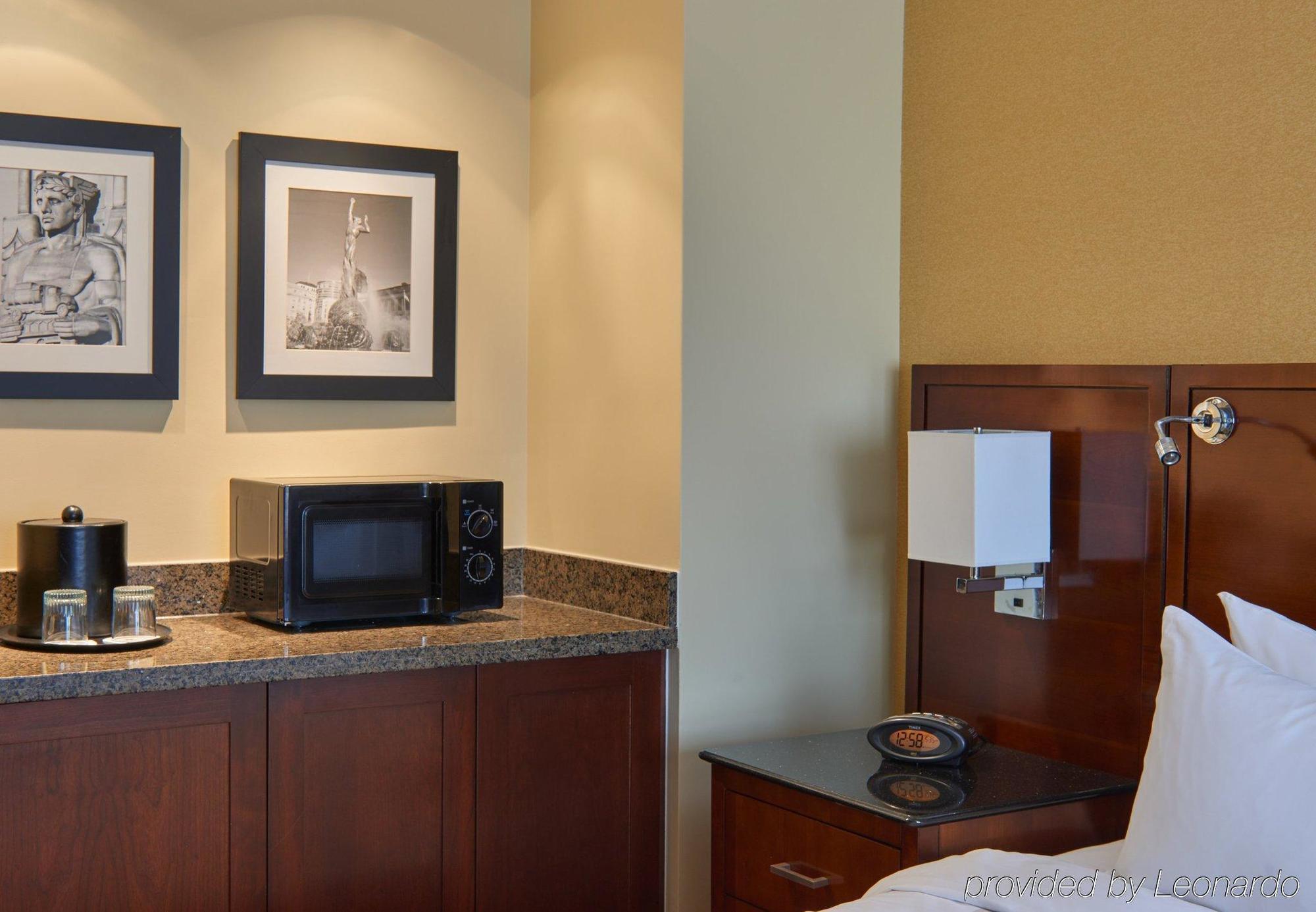 Wyndham Cleveland Airport Ξενοδοχείο Εξωτερικό φωτογραφία