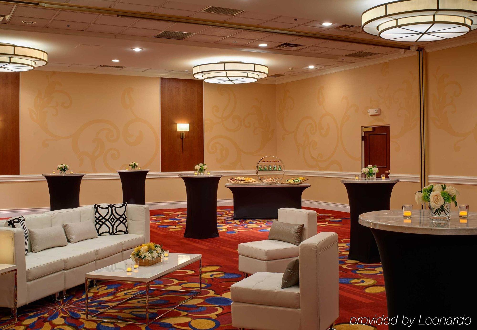 Wyndham Cleveland Airport Ξενοδοχείο Εξωτερικό φωτογραφία