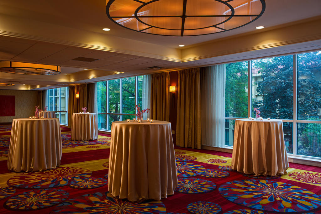 Wyndham Cleveland Airport Ξενοδοχείο Εξωτερικό φωτογραφία